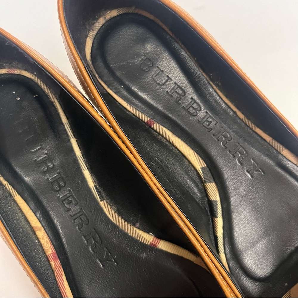 Burberry Bicolor Romsey Peep Toe Ballet Flats Size 38 - Picture 8 of 11